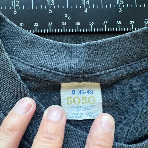 Vintage 1989 Motley Crue Local Crew T-Shirt | Dr. Feelgood Tour | Thrashed - Picture 12 of 16